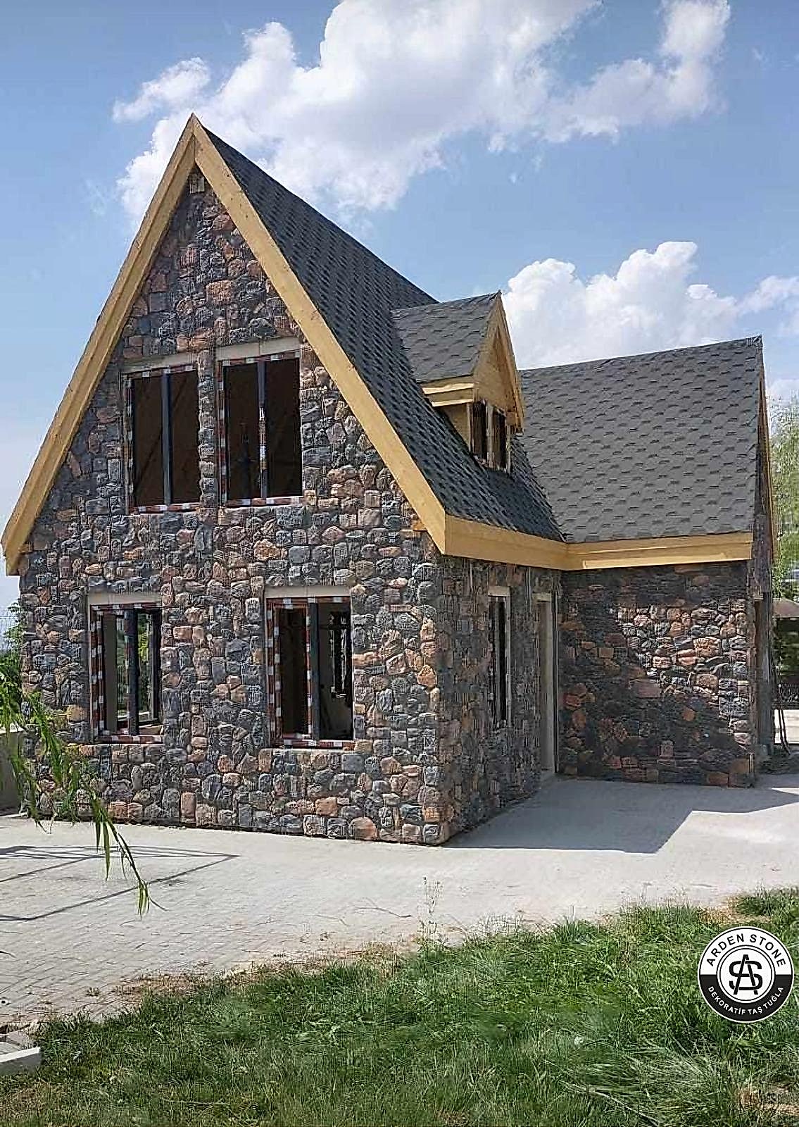 Dekoratif Taş ve Tuğla Kaplama Üreticisi